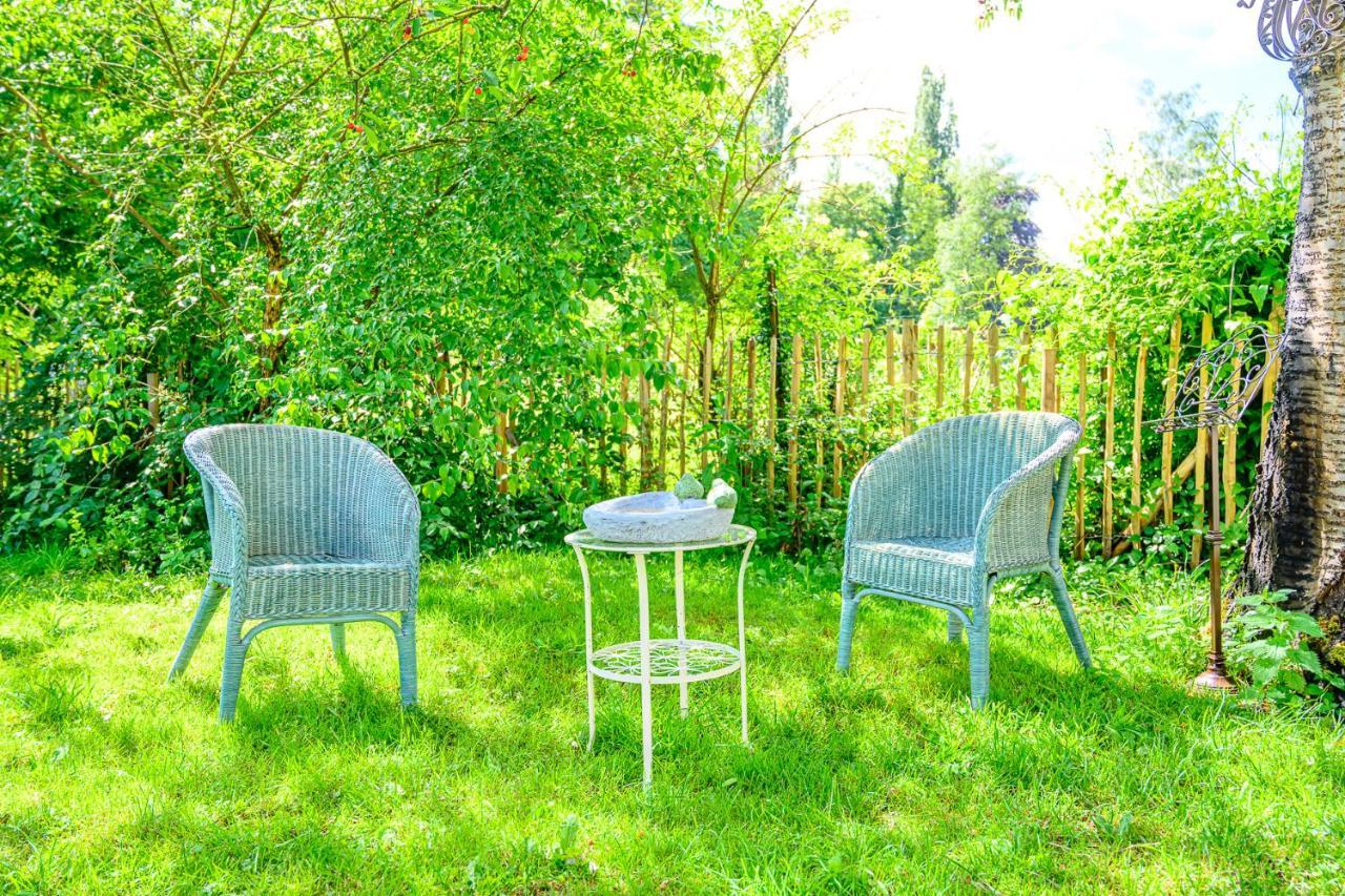 Le Gite Du Jardin Des Secrets Намюр Екстериор снимка